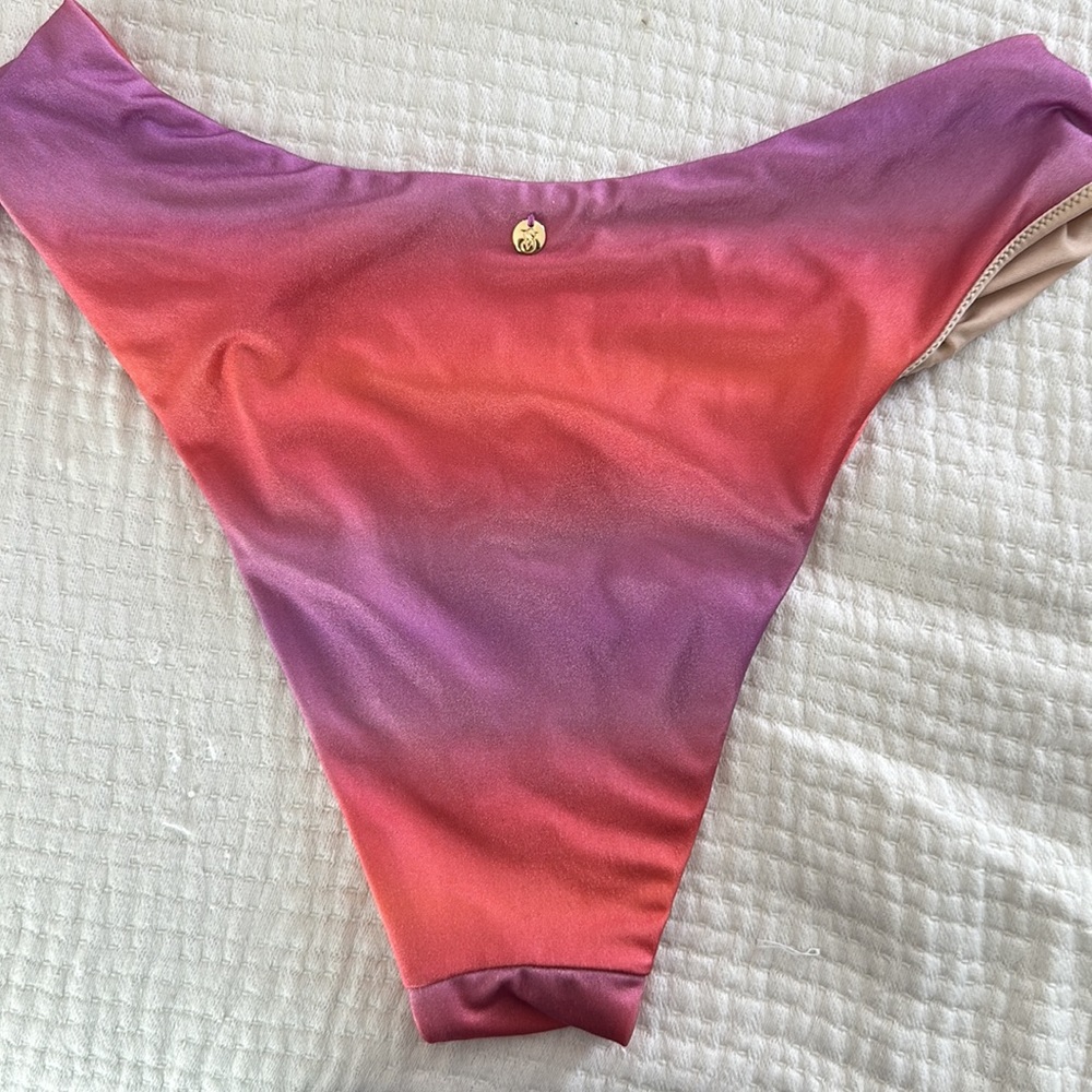 VS bikini - Picture 5 of 6
